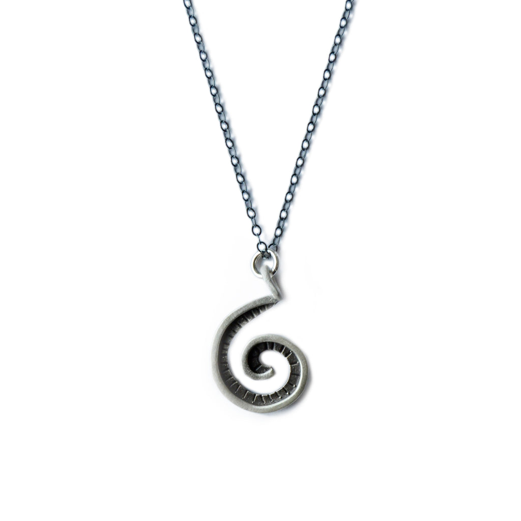 small spiral pendant necklace