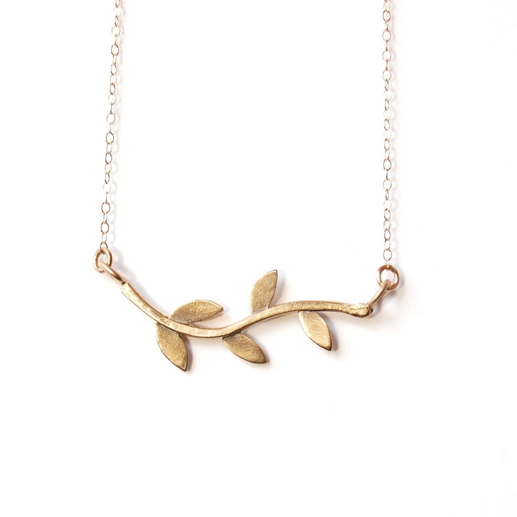 14k gold laurel vine necklace