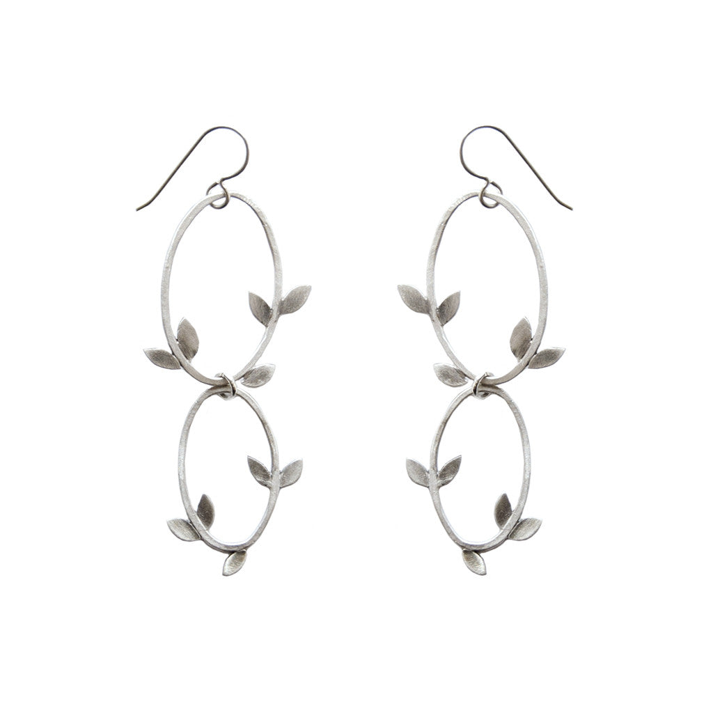 double laurel oval earrings