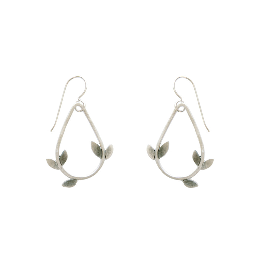 small laurel teardrop earrings